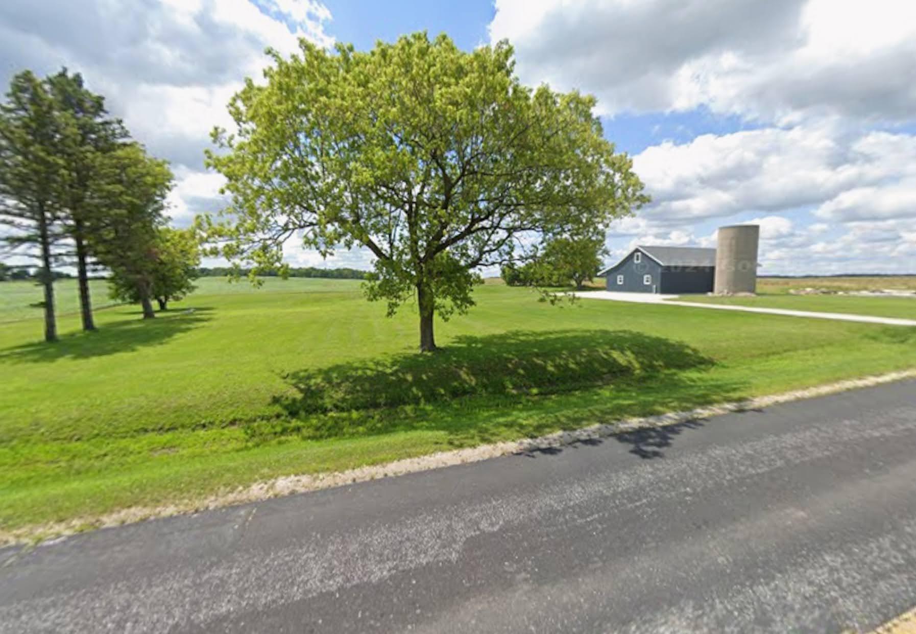 9207 Middle Road Manitowoc Rapids, WI 54220 - Photo 30 of 33 9207 4_Original