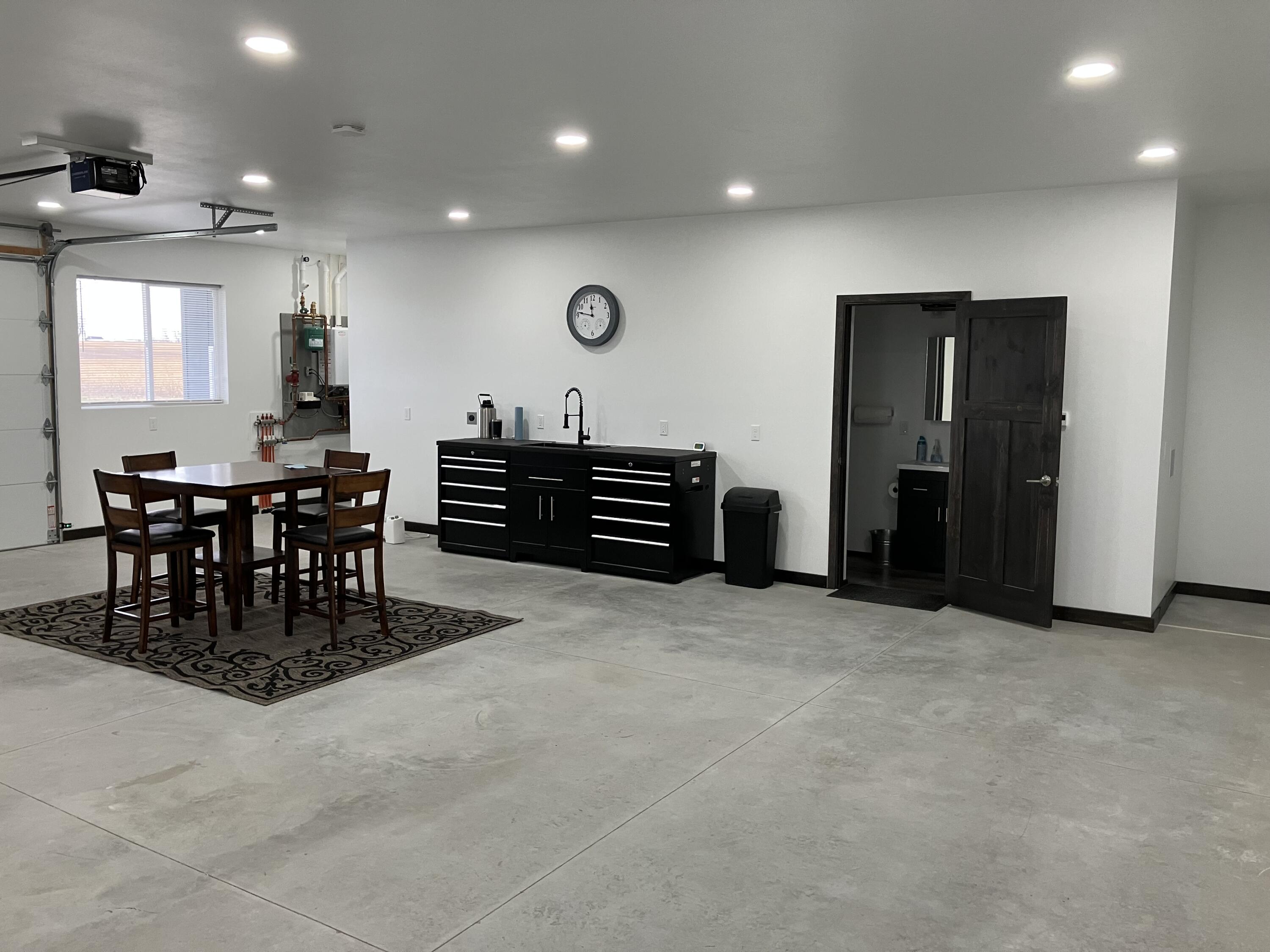 9207 Middle Road Manitowoc Rapids, WI 54220 - Photo 8 of 33 IMG_4466_Original