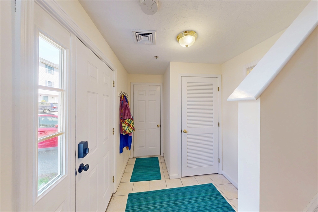 995 Trapelo Road, Unit 3 Waltham, MA 02452 - Photo 21 of 30