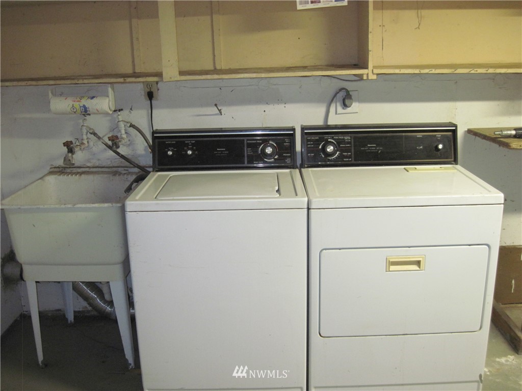 434 North Clark Road Moses Lake, WA 98837 - Photo 12 of 18 Gallery Image 12