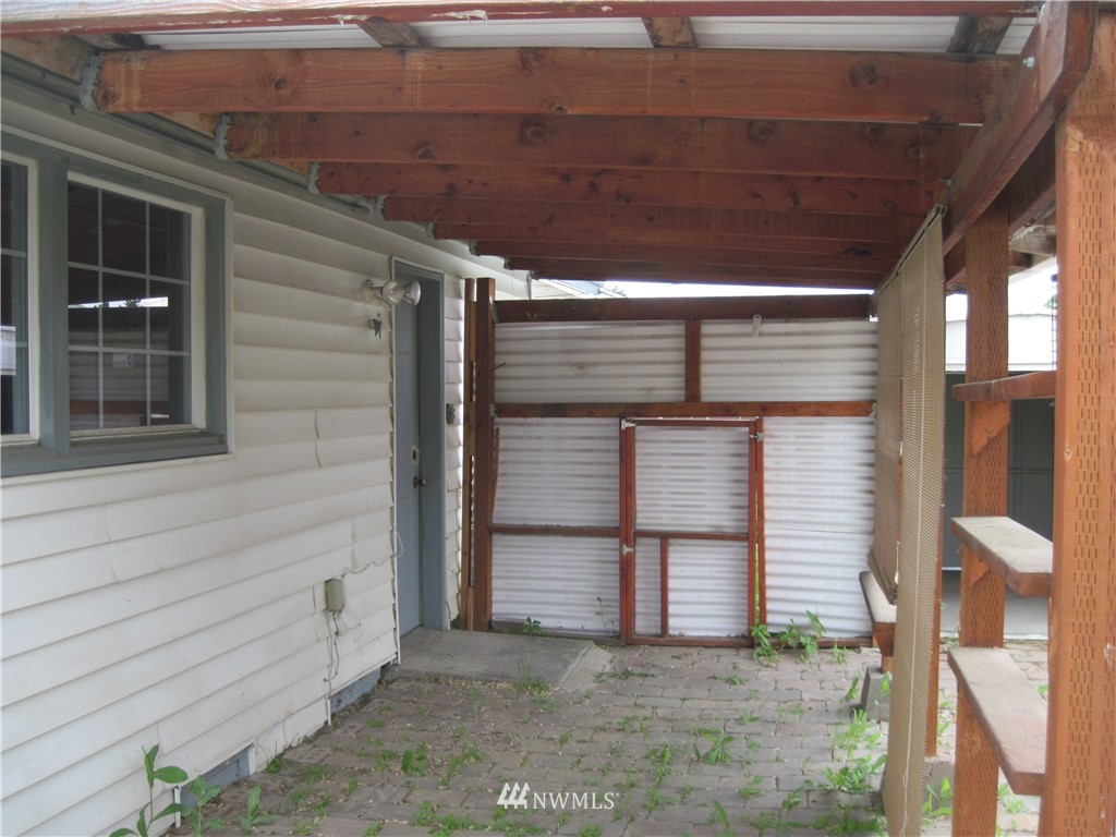 434 North Clark Road Moses Lake, WA 98837 - Photo 15 of 18 Gallery Image 15