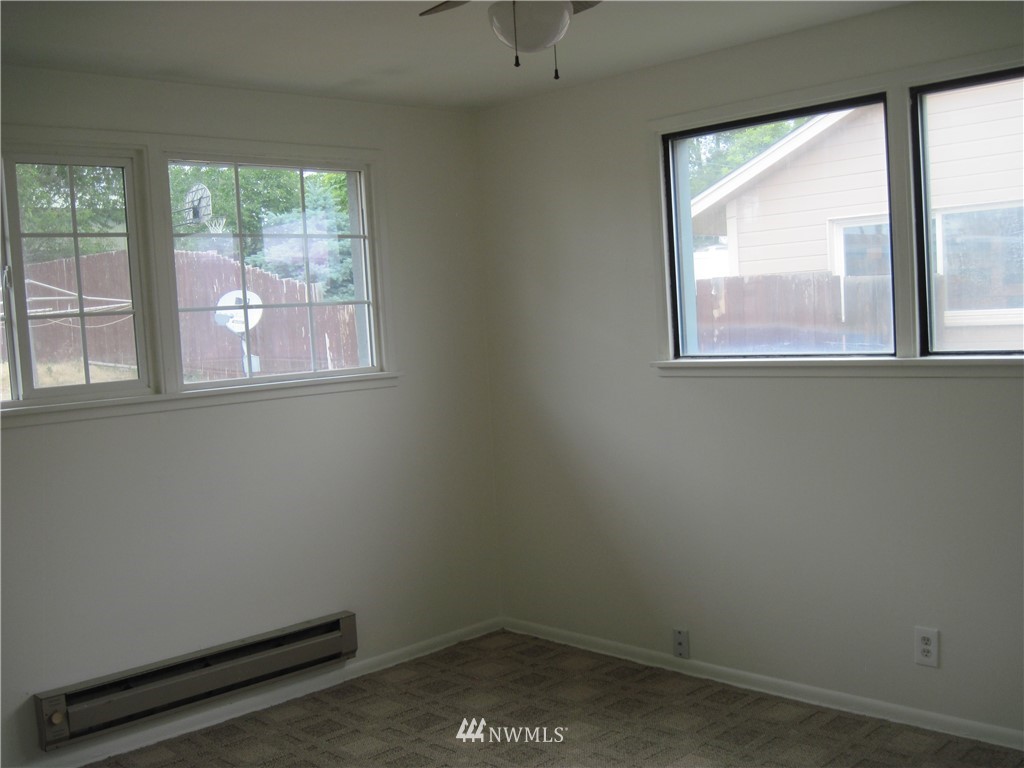 434 North Clark Road Moses Lake, WA 98837 - Photo 10 of 18 Gallery Image 10