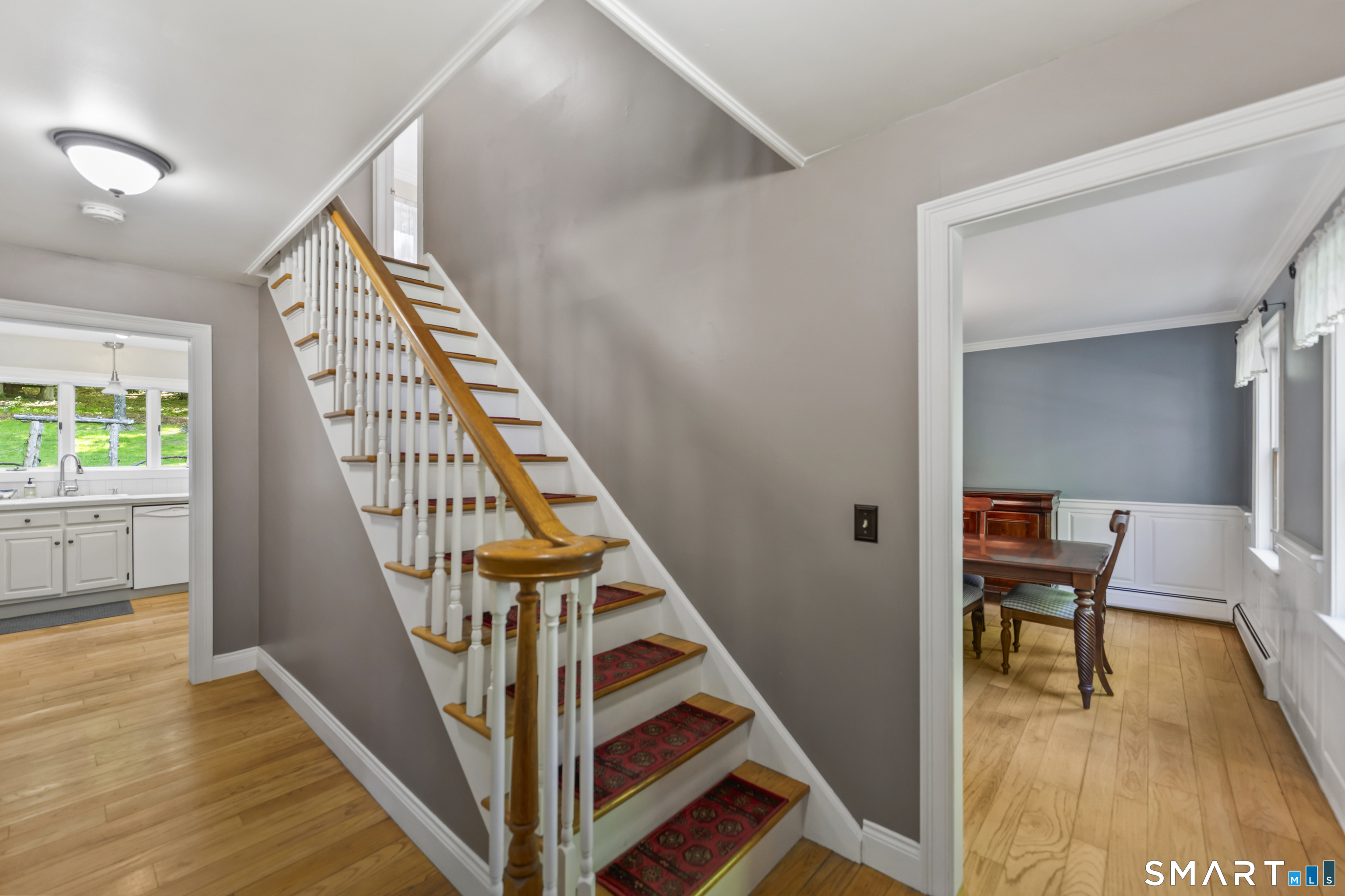 18 Gelding Hill Road Newtown, CT 06482 - Photo 4 of 40 a view of an entryway with wooden floor