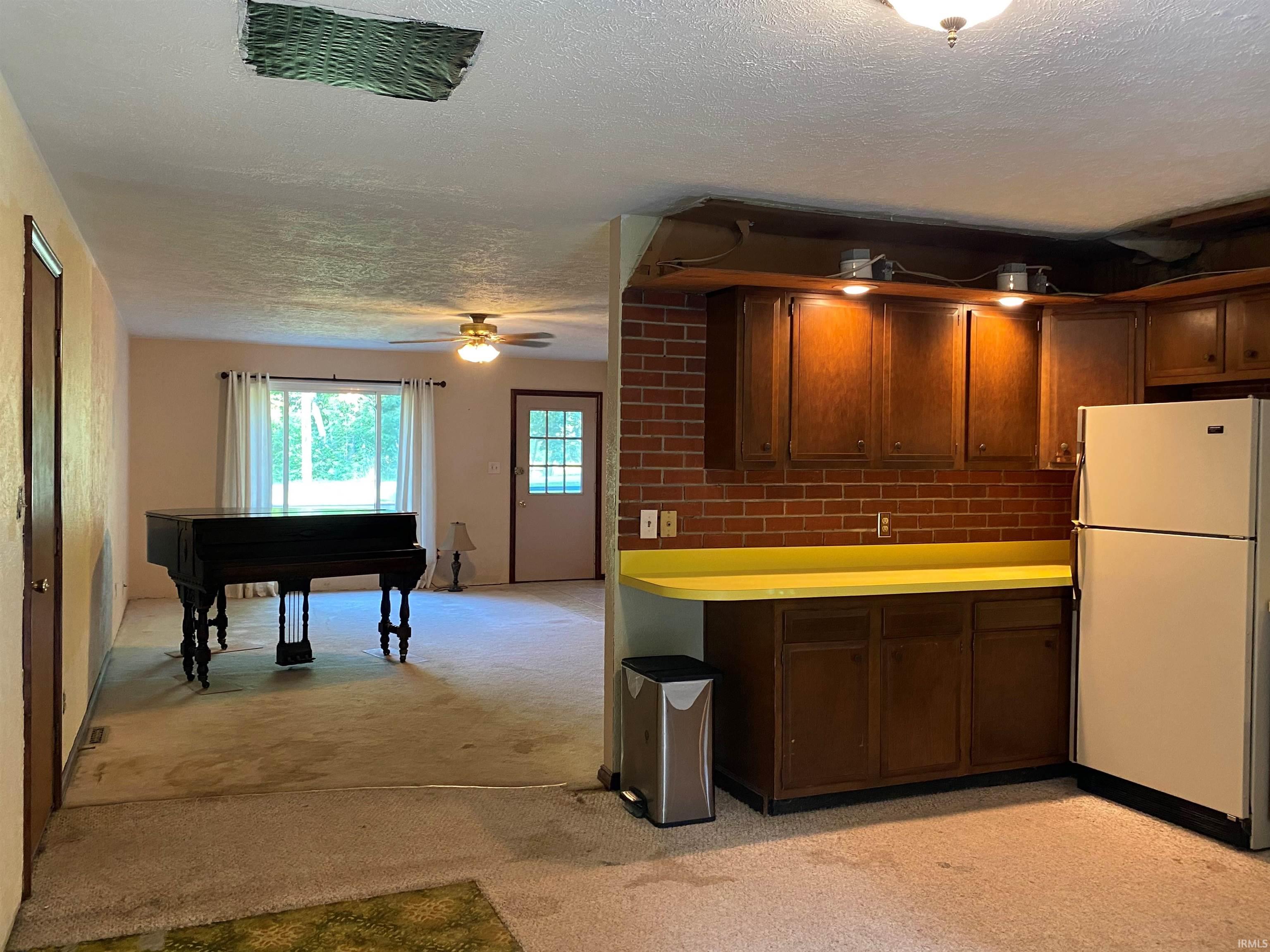 55327 Timothy Road New Carlisle, IN 46552 - Photo 7 of 29