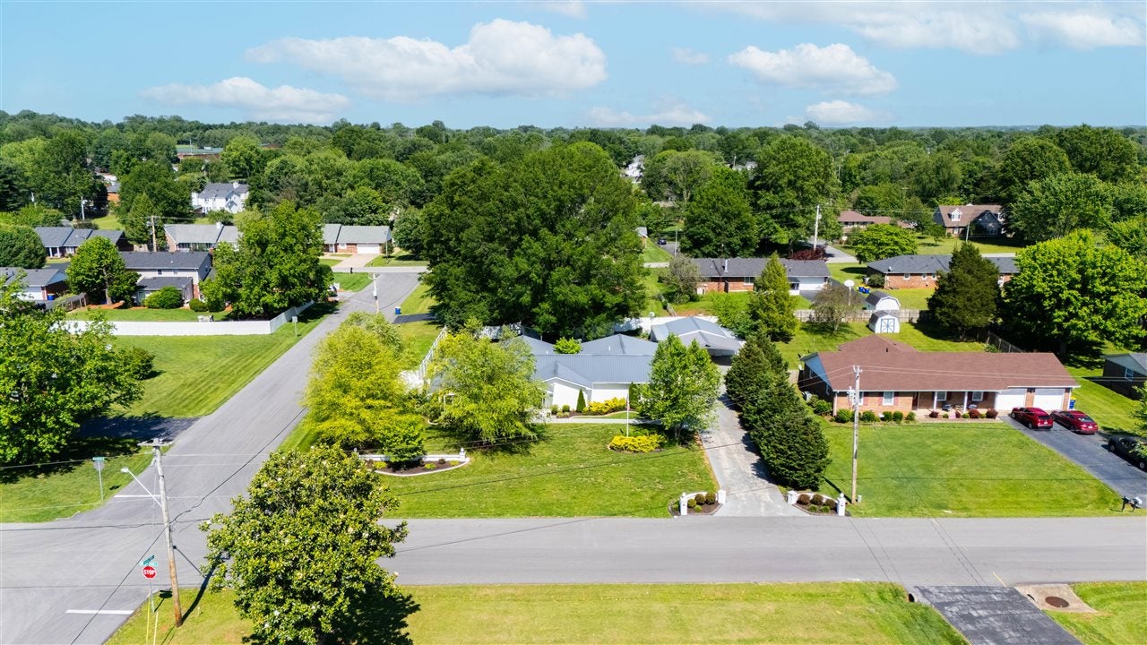 3106 Hunt Master Drive Bowling Green, KY 42104 - Photo 70 of 80 Gallery Image 70