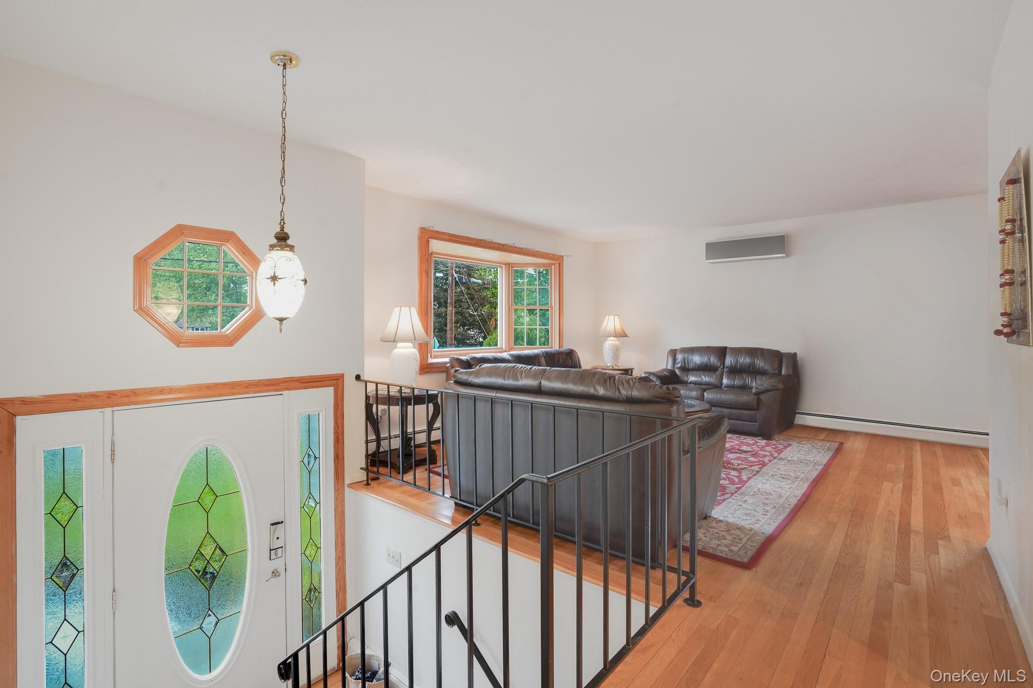 51 Sutton Park Road Poughkeepsie, NY 12603 - Photo 11 of 22