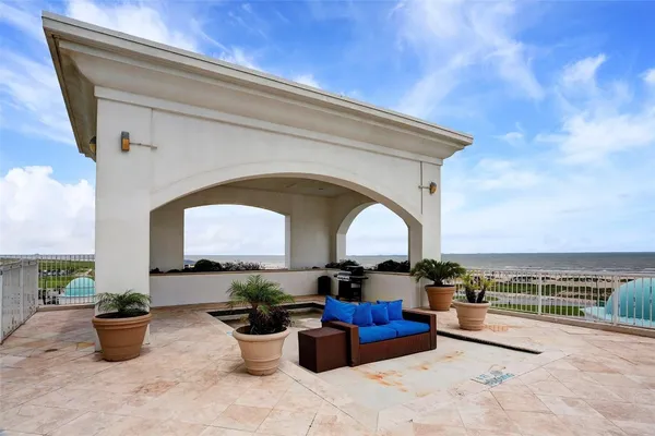 $3,999 | 500 Seawall Boulevard, Unit 1101, Galveston, TX 77550
