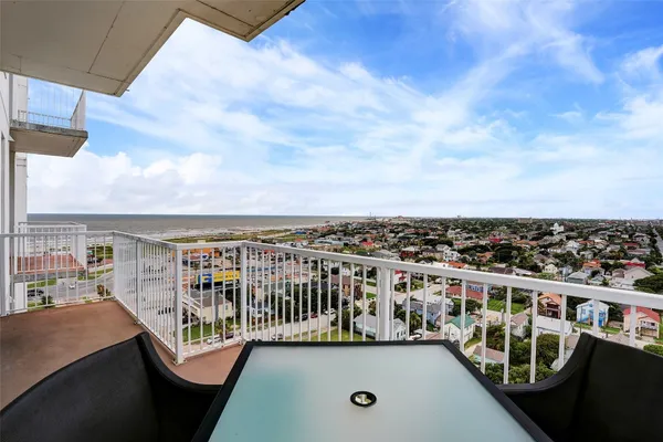 $3,999 | 500 Seawall Boulevard, Unit 1101, Galveston, TX 77550