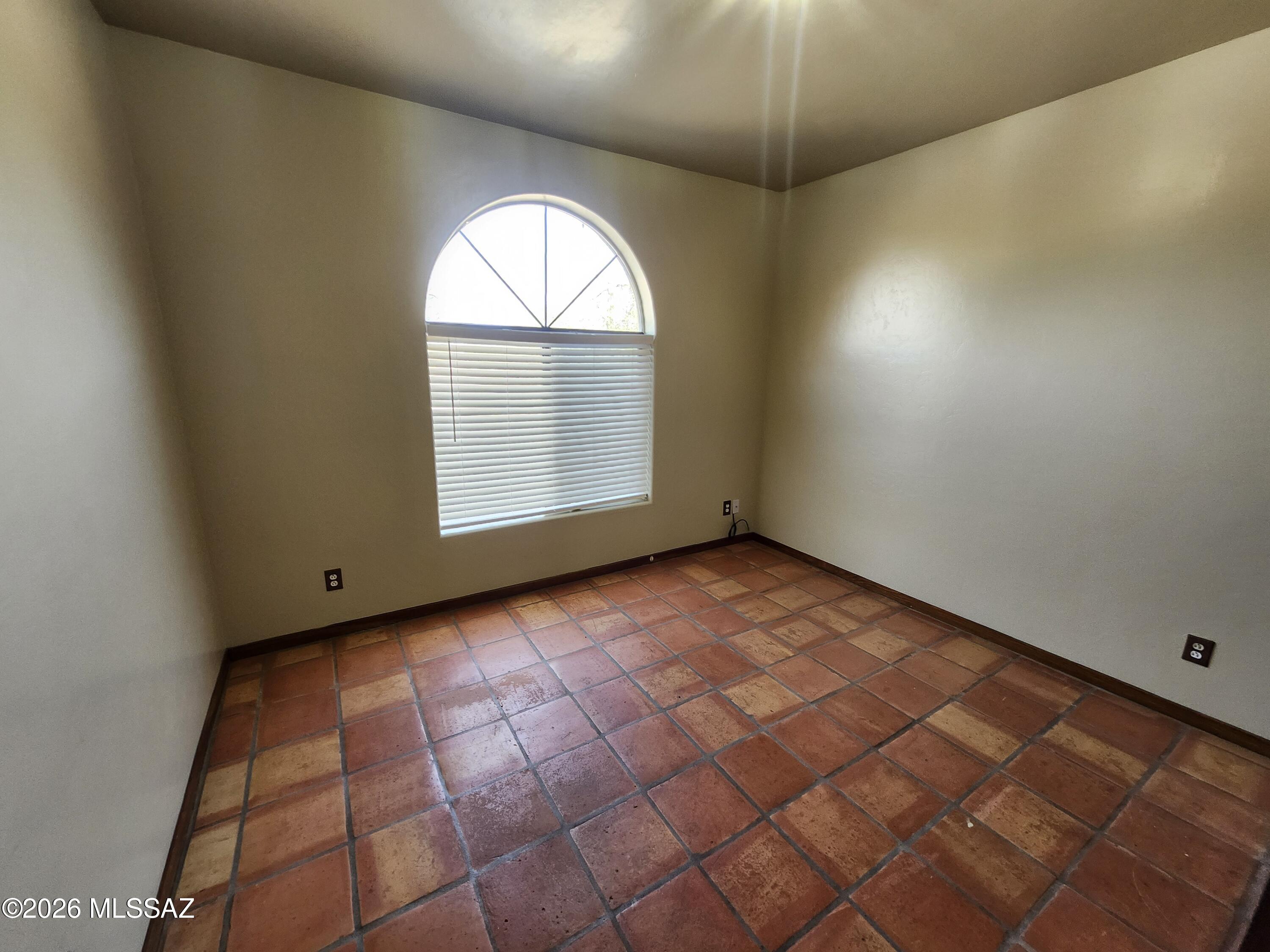 11065 East Snyder Road Tucson, AZ 85749 - Photo 38 of 49 original - 2026-07-06T154540.128