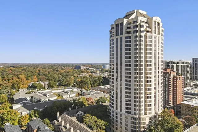 $314,000 | 3475 Oak Valley Road Northeast, Unit 950, Atlanta, GA 30326
