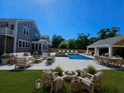 $7,999,000 | 9 Sutton's Way, Edgartown, MA 02539