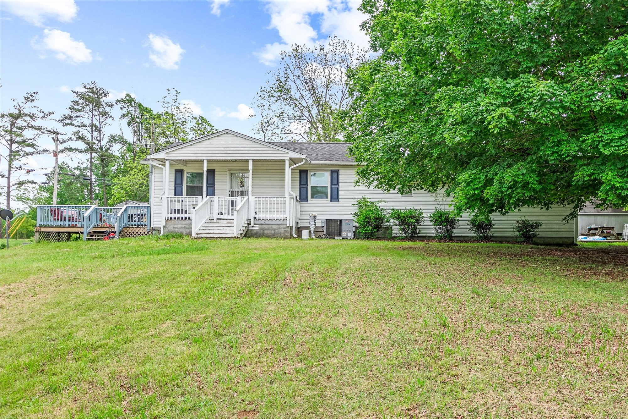 214 Old State Road Sparta, TN 38583 - Photo 1 of 30 Gallery Image 1
