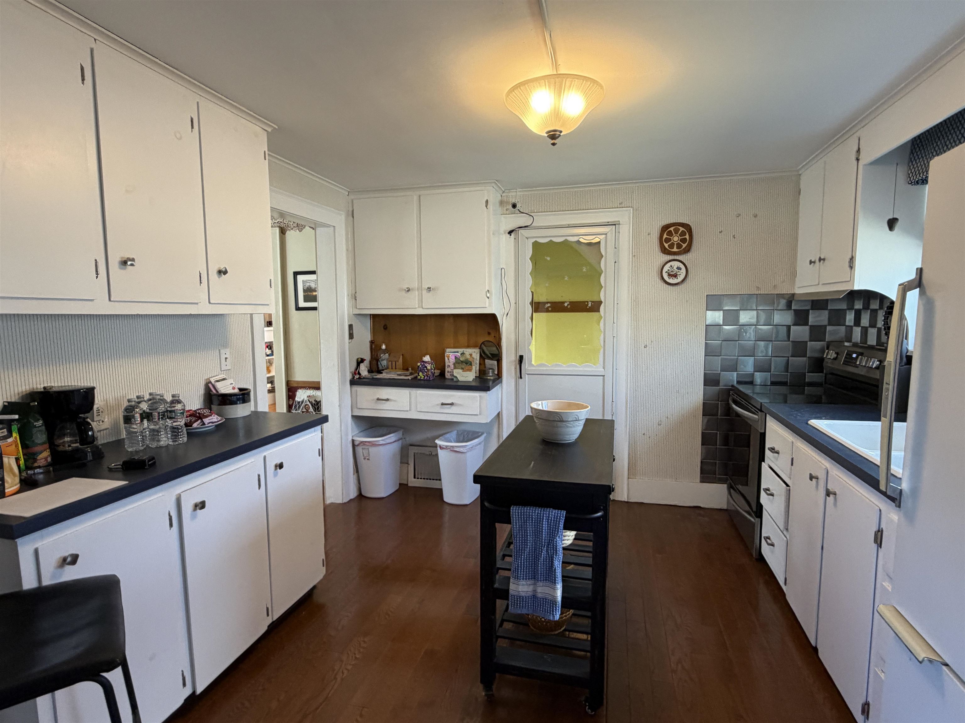 107 Killington Avenue Rutland, VT 05701 - Photo 7 of 31