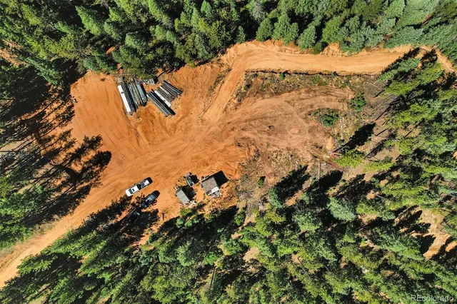 a view of a road with a yard