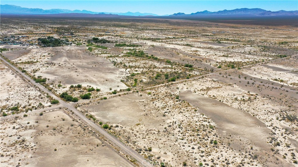 0 Carpenter Way Tecopa, CA 92389 - Photo 5 of 31 a view of an ocean