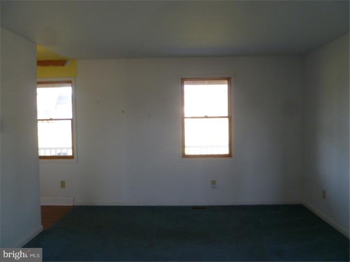 1124 Miller Road Pottstown, PA 19465 - Photo 3 of 9