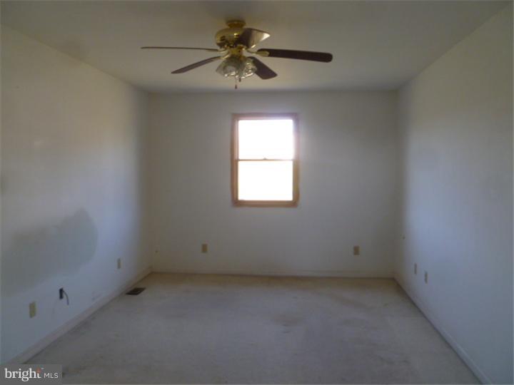 1124 Miller Road Pottstown, PA 19465 - Photo 6 of 9