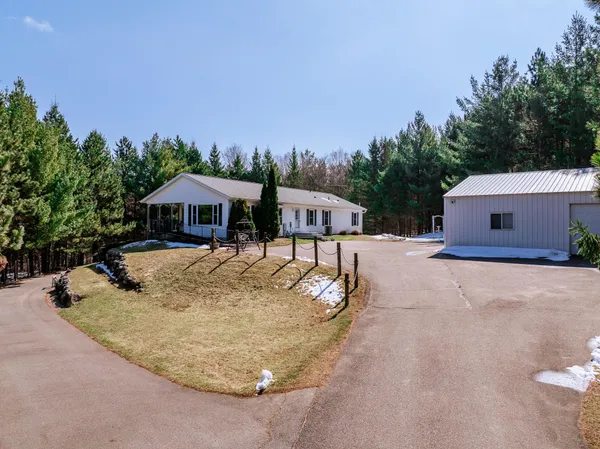 $650,000 | 23600 335th Avenue, Swanville, MN 56382