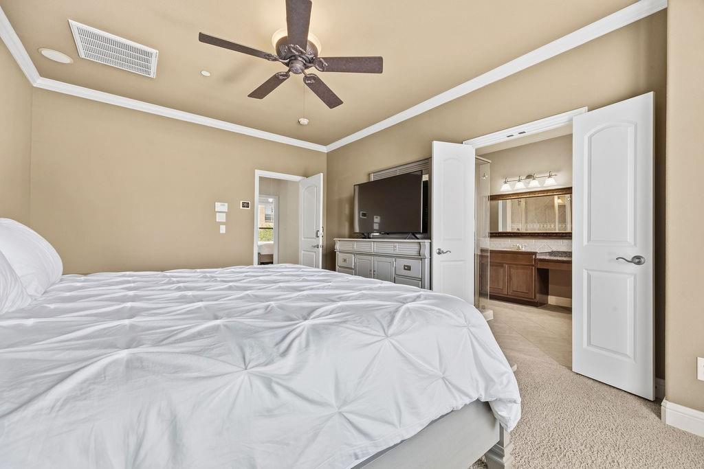 5736 Robbie Road Plano, TX 75024 - Photo 10 of 20 Gallery Image 10