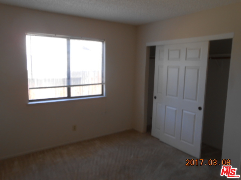 4228 Saddleback Road Palmdale, CA 93552 - Photo 2 of 8 Gallery Image 2