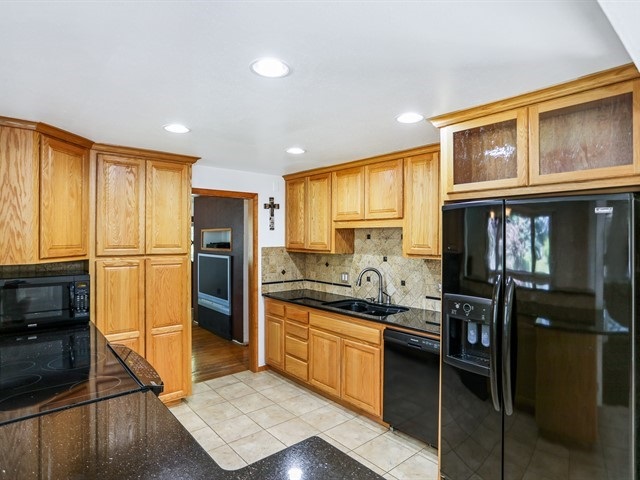 809 West Westover Road Spokane, WA 99218 - Photo 5 of 20