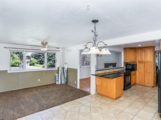809 West Westover Road Spokane, WA 99218 - Photo 7 of 20