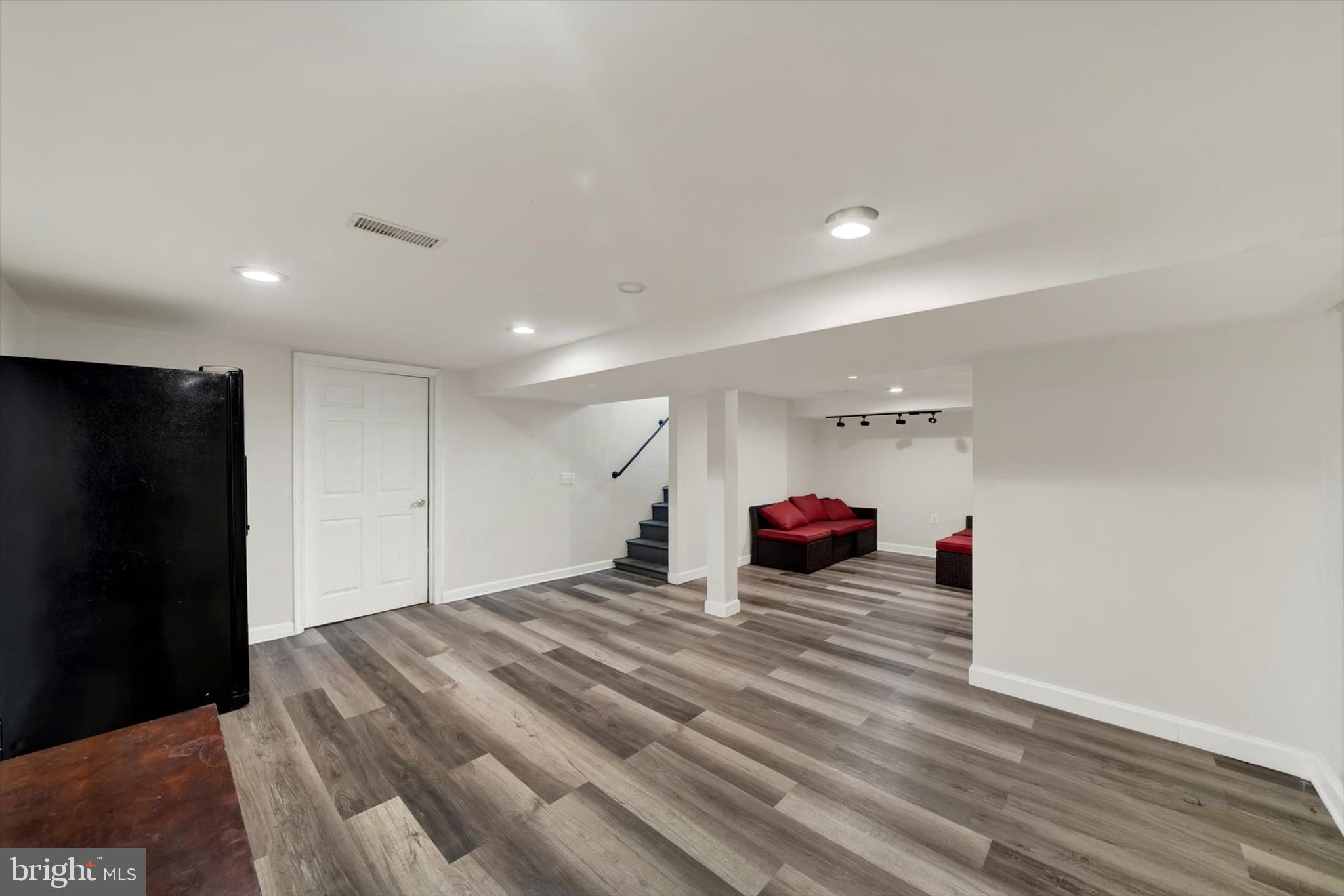 404 Homewood Road Linthicum Heights, MD 21090 - Photo 17 of 24