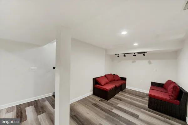 $425,000 | 404 Homewood Road, Linthicum Heights, MD 21090