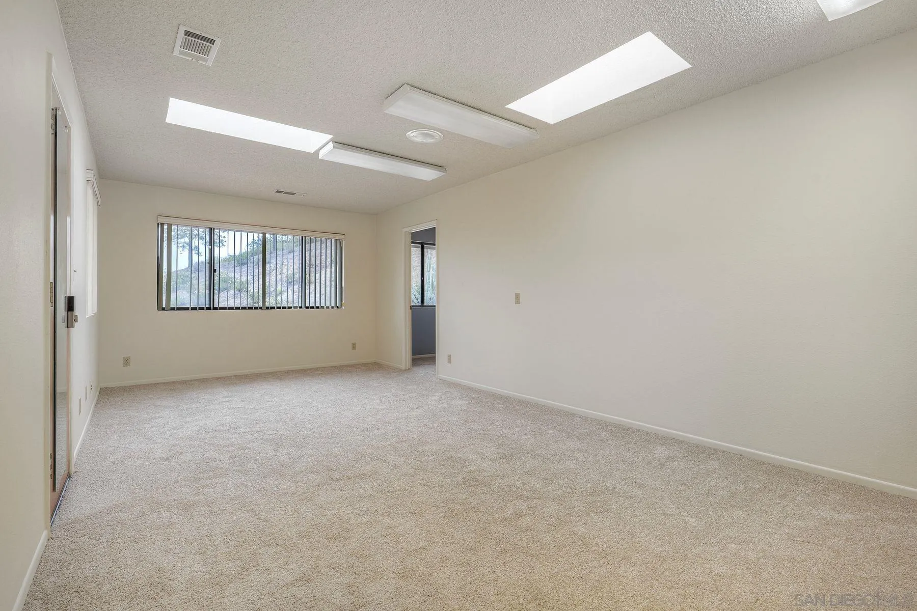 30620 Miller Road Valley Center, CA 92082 - Photo 16 of 62