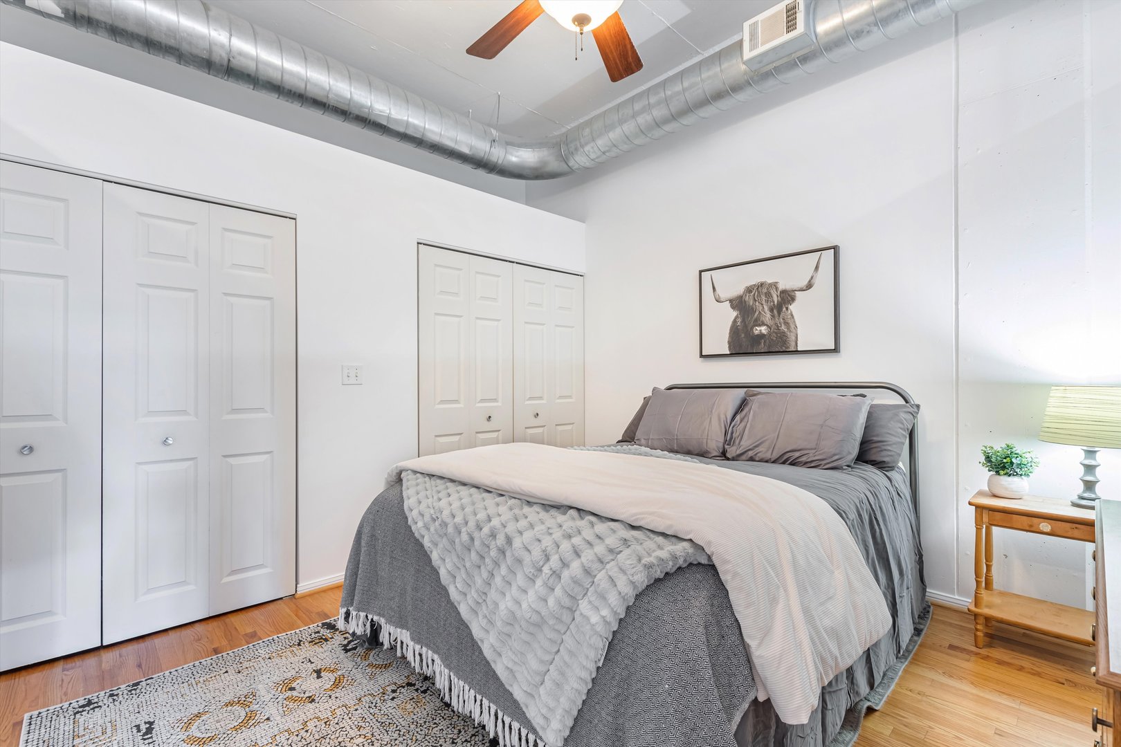 950 West Monroe Street, Unit 802 Chicago, IL 60607 - Photo 12 of 23 Gallery Image 12