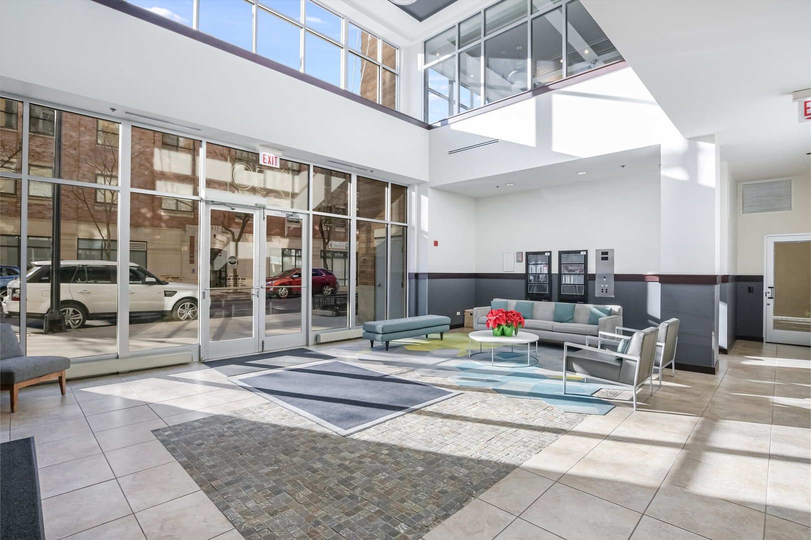950 West Monroe Street, Unit 802 Chicago, IL 60607 - Photo 23 of 23 Gallery Image 23