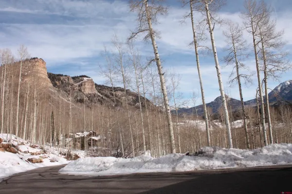 $289,900 | 577 Falcon Ridge Road, Durango, CO 81301