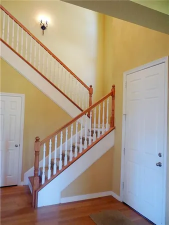 $499,000 | 504 Phillip Drive, Cedar Hill, TX 75104
