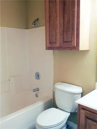 $499,000 | 504 Phillip Drive, Cedar Hill, TX 75104