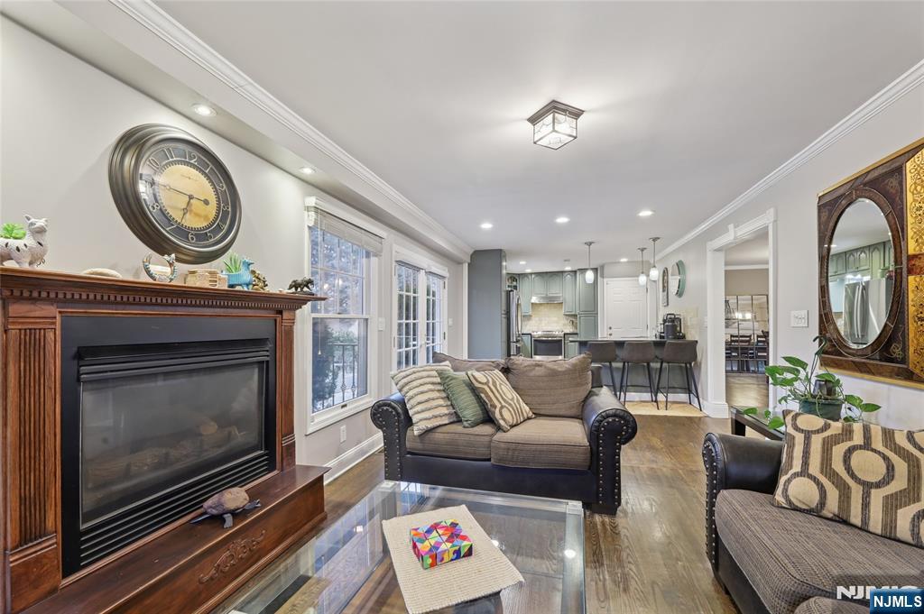 22 Maplewood Road Closter, NJ 07624 - Photo 11 of 31