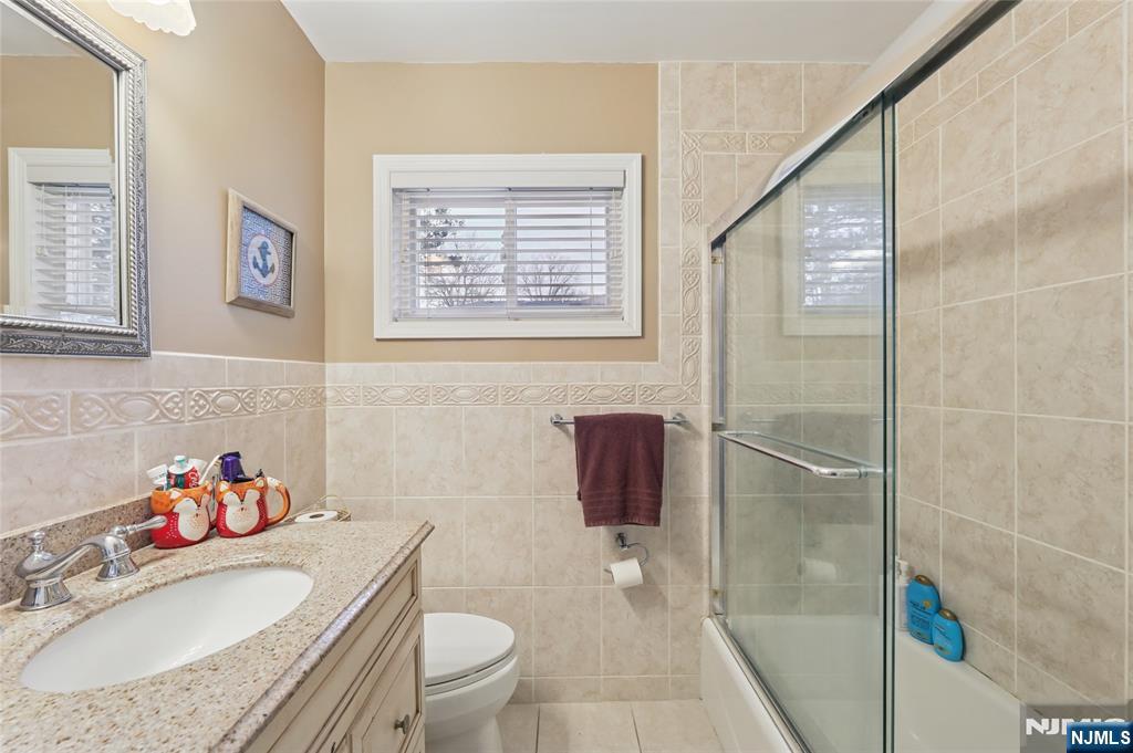22 Maplewood Road Closter, NJ 07624 - Photo 19 of 31
