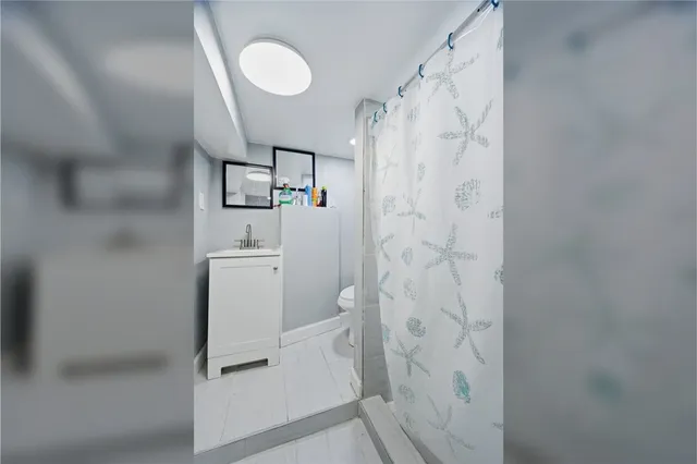 $459,900 | 175 Montgomery Avenue, Providence, RI 02905