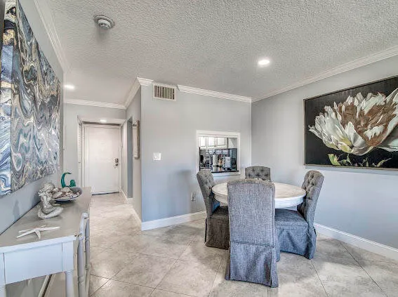 $4,000 | 3605 South Ocean Boulevard, Unit 319, South Palm Beach, FL 33480