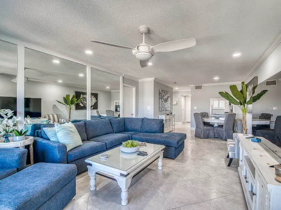 $4,000 | 3605 South Ocean Boulevard, Unit 319, South Palm Beach, FL 33480