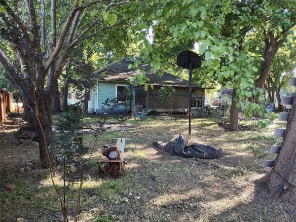 $4,500 | 680 Tillery Street, Austin, TX 78702