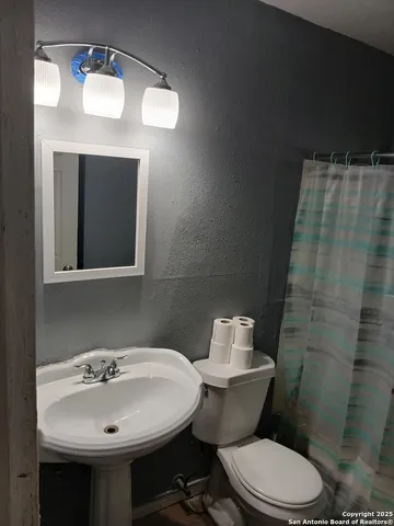 $1,600 | 257 Archimedes Drive, San Antonio, TX 78223