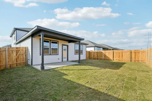 $368,736 | 13413 Derby Ride Drive, Buda, TX 78610