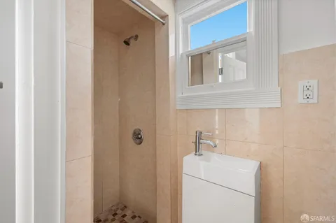 $1,498,000 | 685 Capp Street, San Francisco, CA 94110