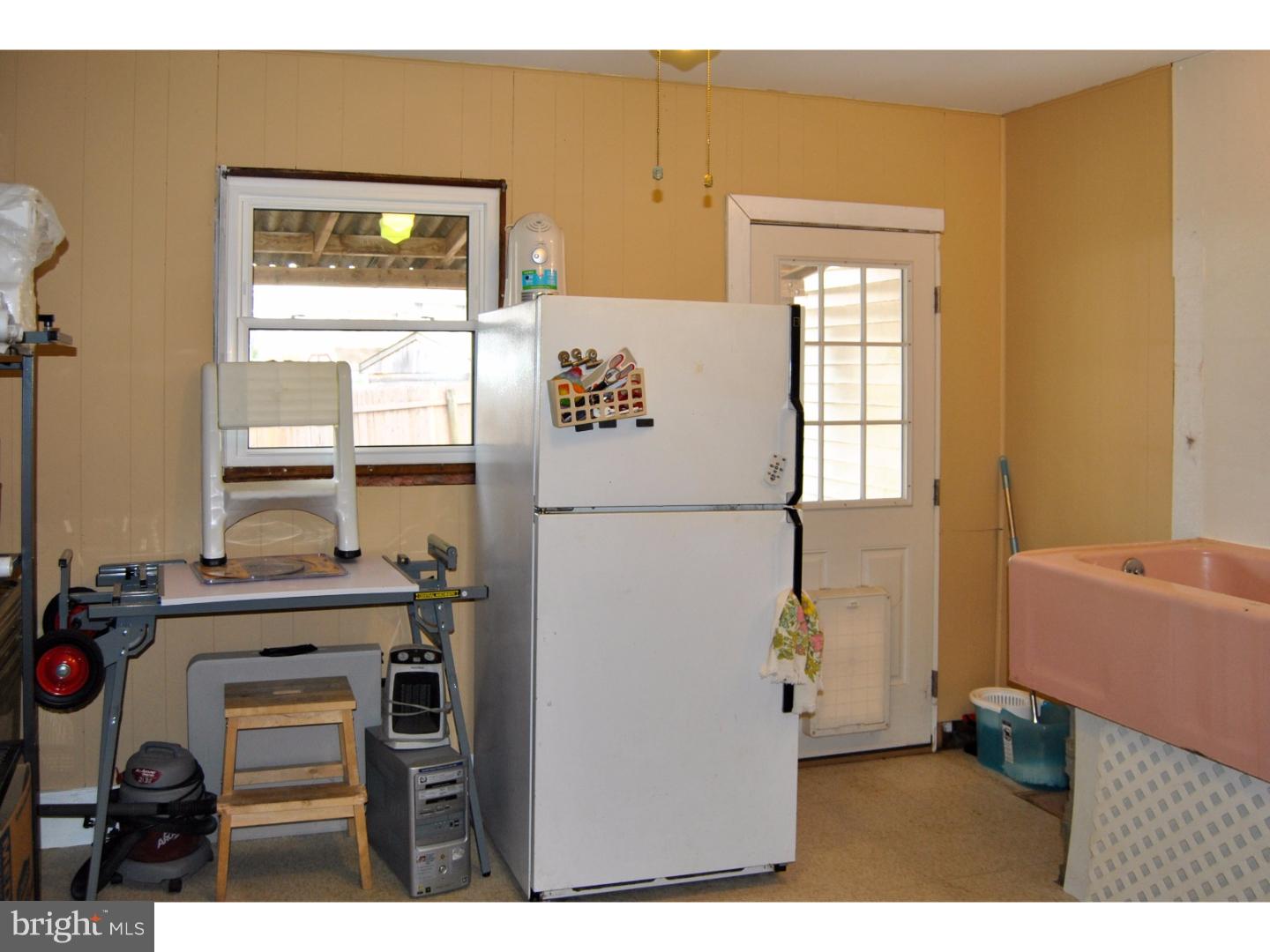 13 Flamingo Road Hatboro, PA 19040 - Photo 18 of 25 Laundry Room