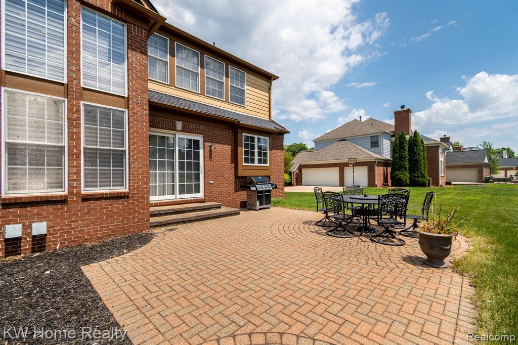 48231 Glenmount Road Canton, MI 48187 - Photo 68 of 70 Gallery Image 68