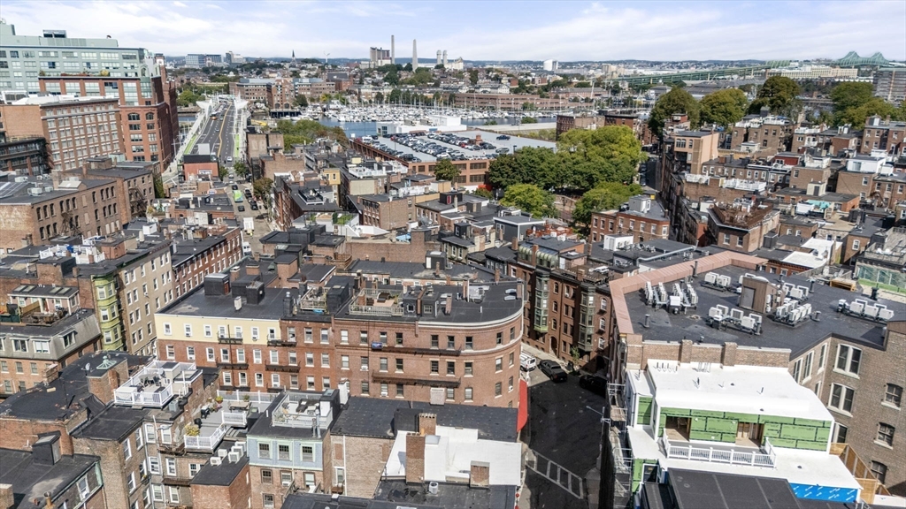 13 Thacher Street, Unit 2 Boston, MA 02113 - Photo 19 of 22