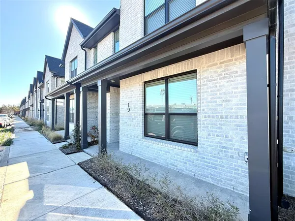 $3,149 | 12895 Red Hawk Drive, Unit 19, Dallas, TX 75234