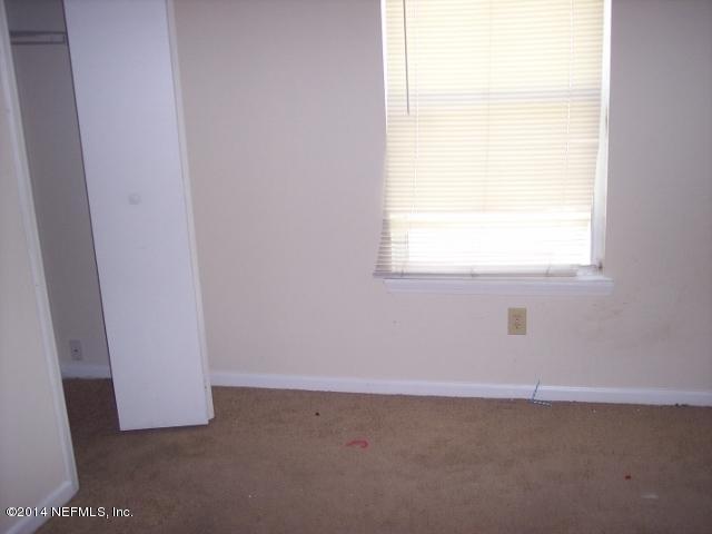 8795 Ivey Road Jacksonville, FL 32216 - Photo 5 of 5 Bedroom