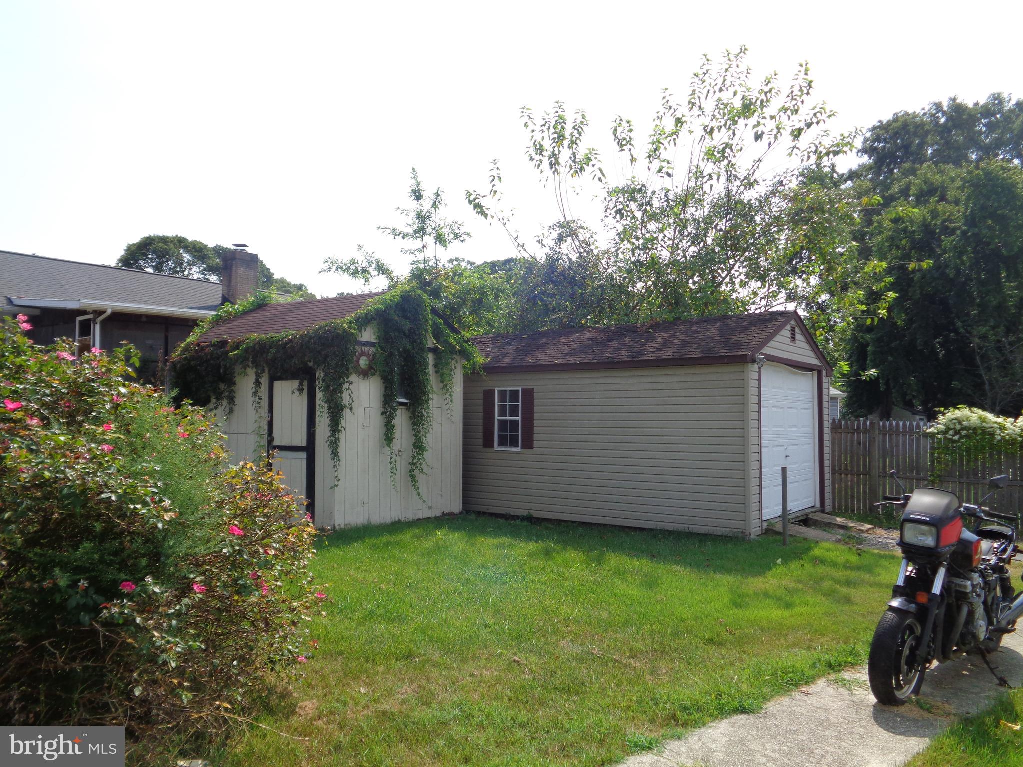 323 Londontown Road Edgewater, MD 21037 - Photo 17 of 19 2 Storage Sheds