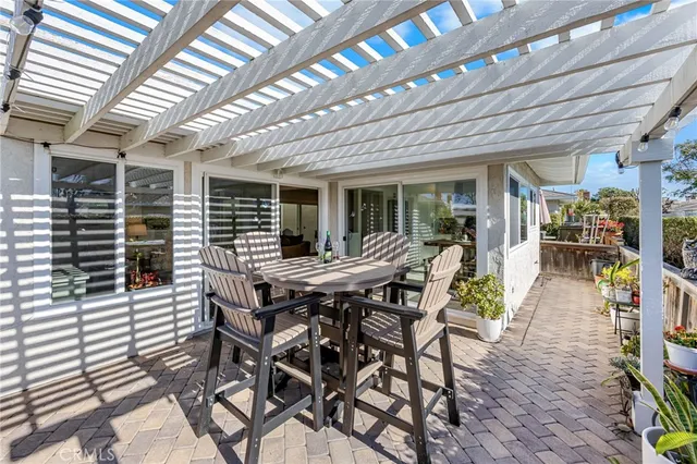 a view of an outdoor space with seating area